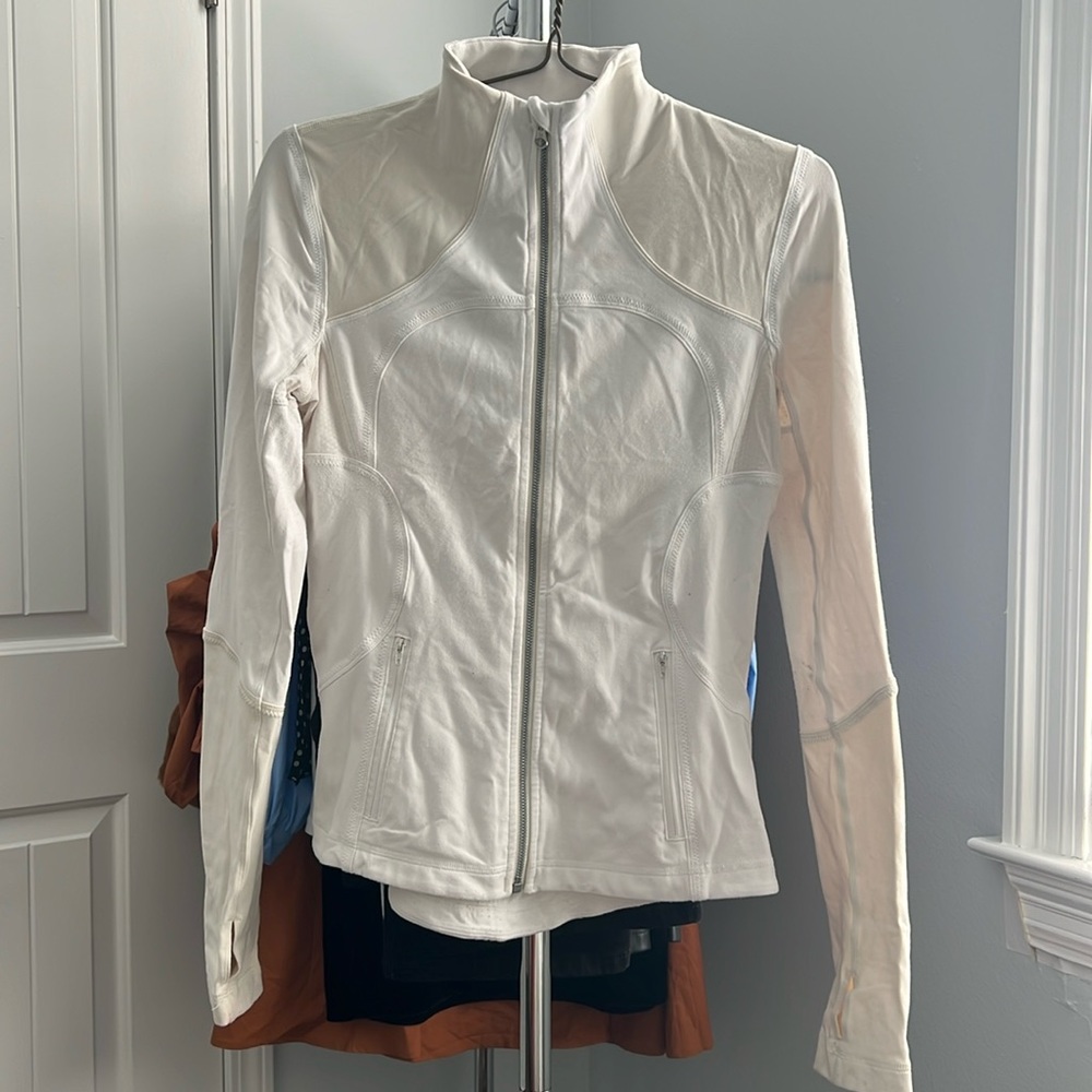 Lululemon Forme Jacket - Picture 7 of 9